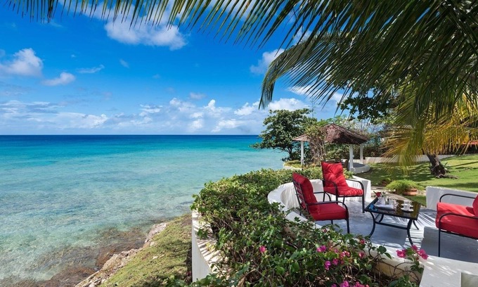 Fryers Well Villa | Secluded Beachfront Villa with Large Pool and Gardens - Fryers Well Bay by BSL Rentals