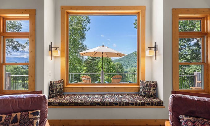 Keene Casa | Aislado Hillside Casa Con Vistas de Whiteface