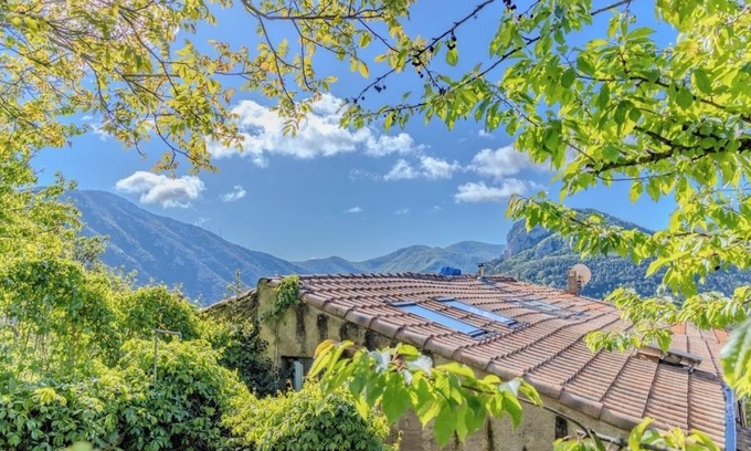 Salvezines Casa | Secluded home in Le Caunil