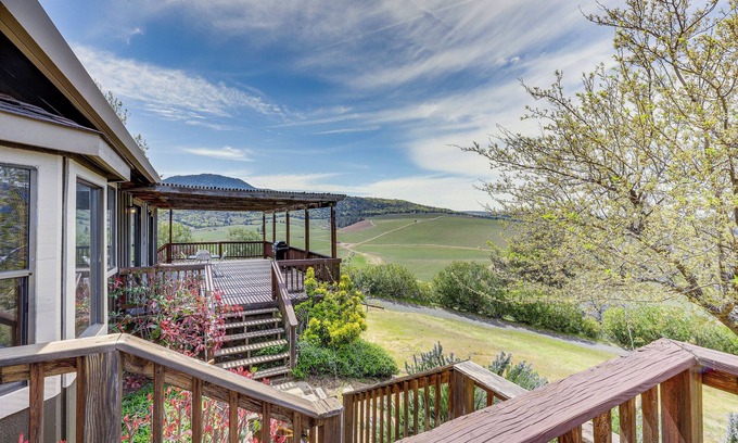Kelseyville Casa | Secluded Home in The Heart of Wine Country!