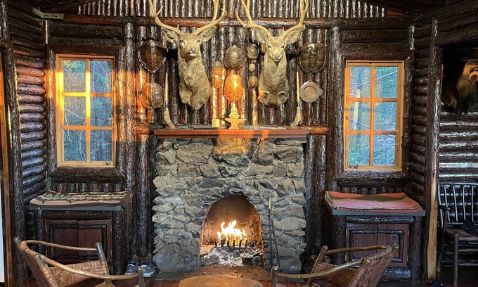 Mill Valley Cabina | Secluded In Town Cabin in the Woods