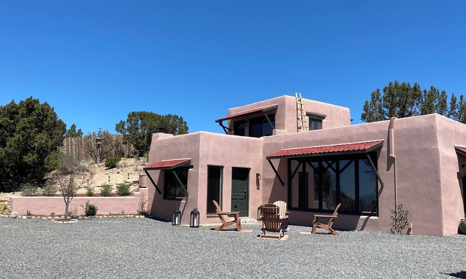 Santa Fe Casa | Secluded, modern adobe home just 4.9 miles from the historic Santa Fe Plaza.