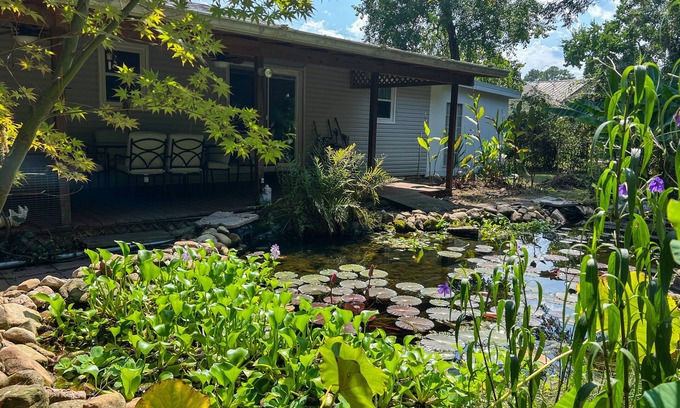 Prattville Casa | Secluded nature escape. 8 min. to Robert Trent Jones and 5 min. to downtown.