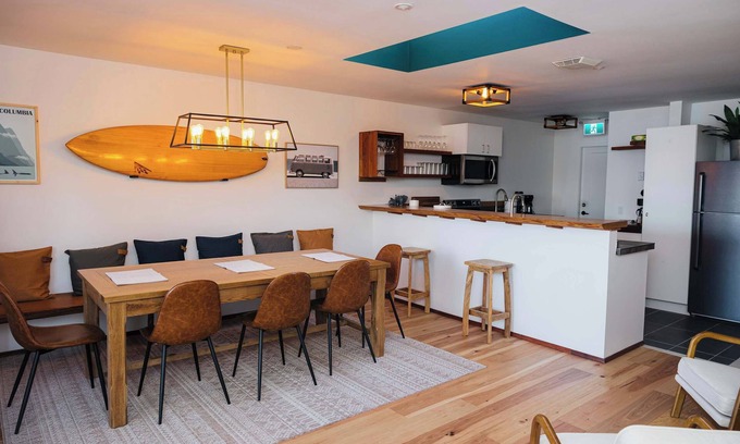 Tofino Hotel | Secluded Oceanfront Apartment