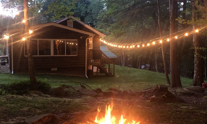 Smallwood Cabina | Secluded Peaceful Cabin in the Forest