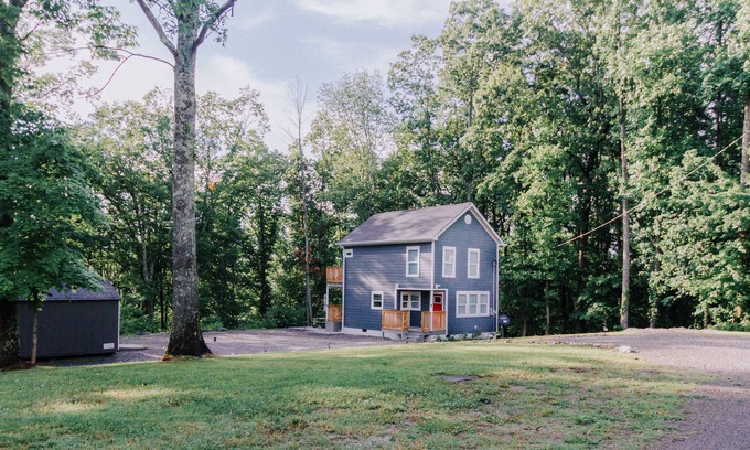 Pegram Casa | Secluded & Quiet | 25 Min Nashville Escape | Woods