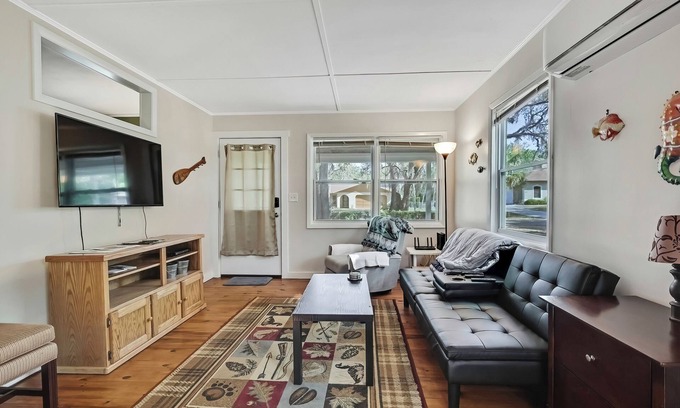 Homosassa Cabaña | Secluded Retreat – Walk to Boat Launch!