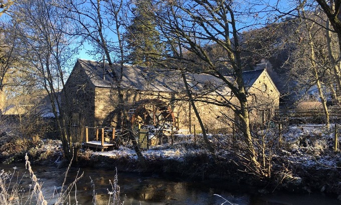 Llandrillo Casa | Secluded riverside retreat in the Berwyn mountains close to Snowdonia