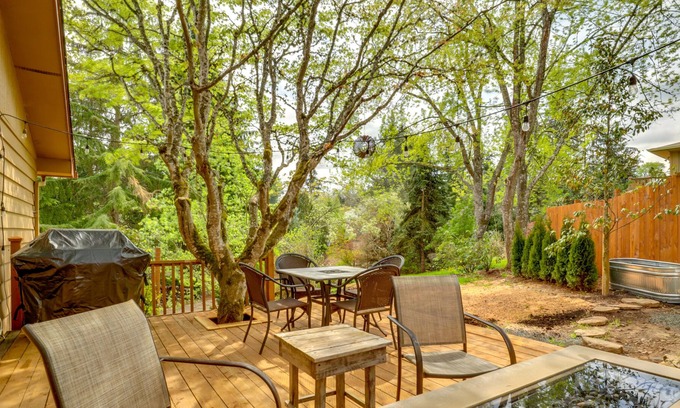West Salem Casa | Secluded Salem Vacation Rental w/ Game Room!