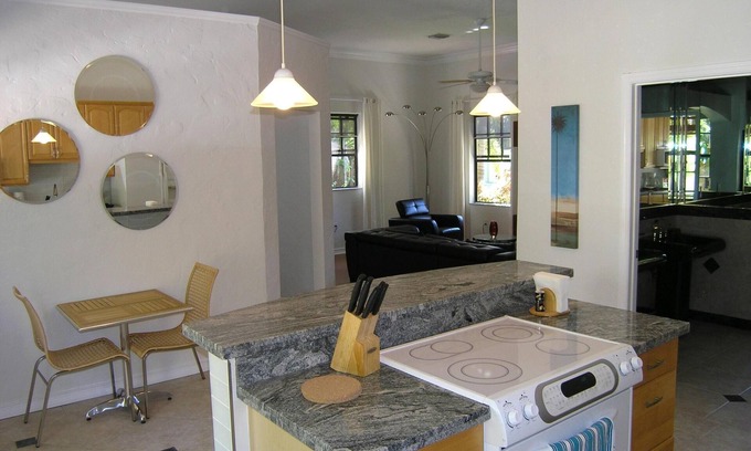 Wilton Manors Casa | Amplia Riverfront Pensión