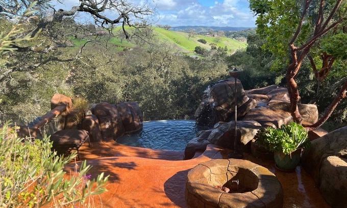 Atascadero Casa | Secluded Westside Studio