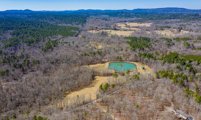 Bonnerdale Casa | Secluded Woodsy Luxury Hm 40 PRIVATE gated Acres, Pond, Hot Springs Mount Ida