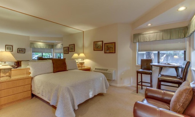 Century West Casa | Seclusion in Century West