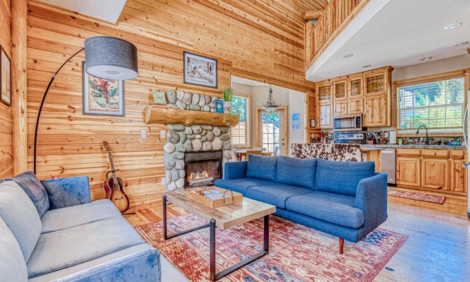 Mount Hood Village Casa | Second Chair Inn