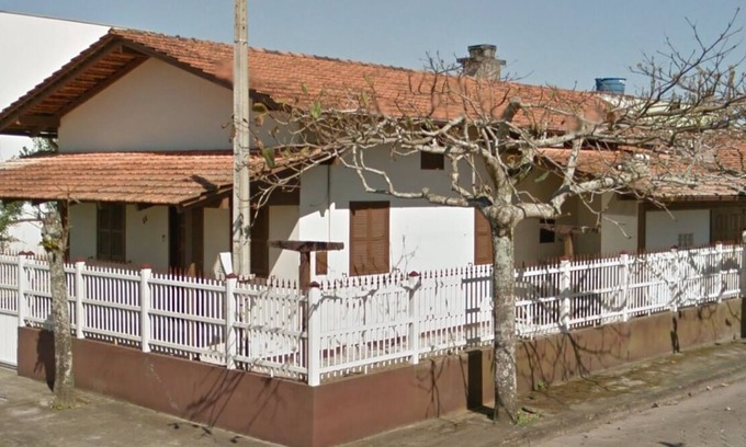 Meia Praia Casa | Segunda casa en la calle - a 20 metros de la playa