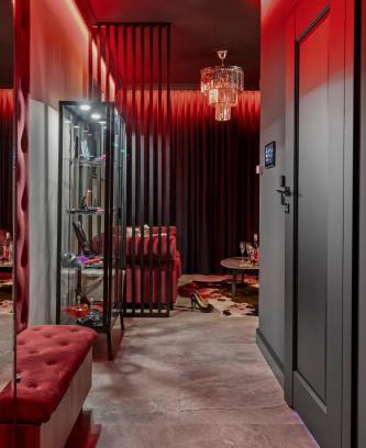 Praga Polnoc Apartamento | Secret BDSM - Stylowy i klimatyczny apartament dla dorosłych, klimatyzacja, parking podziemny, pełne wyposażenie