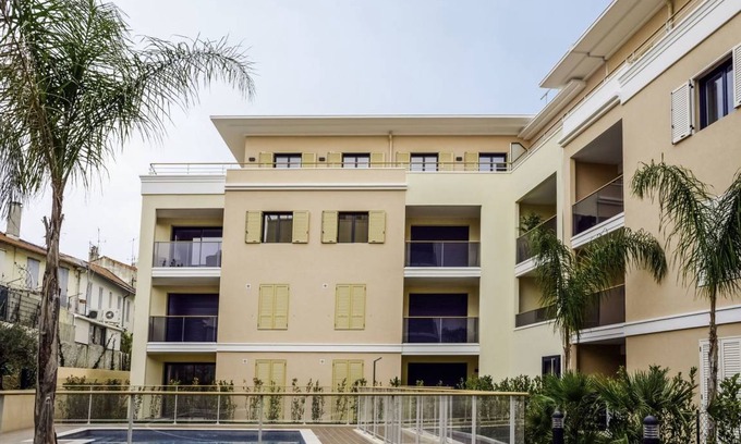 Pointe Croisette Apartamento | Secret Garden 815.1