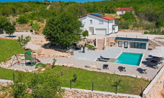 Knezovici Casa | Secret Gem by Interhome