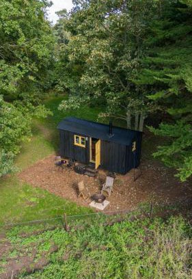 Woodbridge Otro | Secret Paddock Shepherds Hut