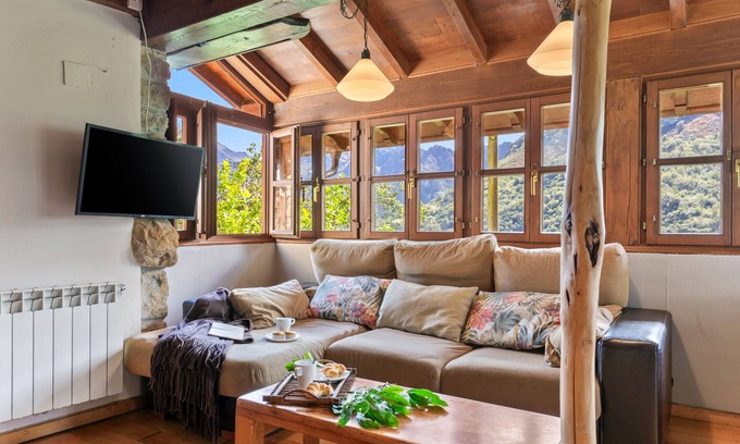 Santovena Casa | Refugio secreto en las montañas de Asturias