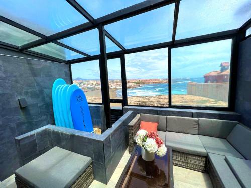 Telde Casa | Secret Surf House. Casa de playa.