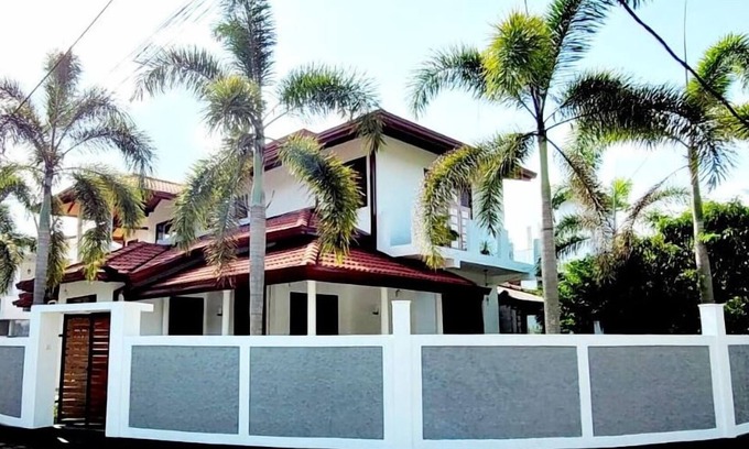 Wadduwa Casa | Secure Charming 2-bedroom house with WiFi, AC in gorgeous Wadduwa Srilanka