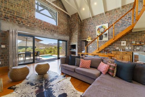 Pringle Bay Casa | Secure, luxurious with lovely views