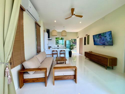 Baan Tai Casa | See view, NEW beautiful villa in Ban Kai, TOP!