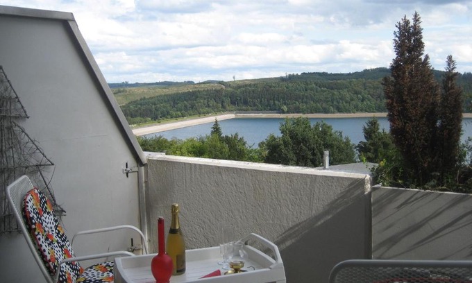 Langscheid Apartamento | Seeappartement Sorpeglück
