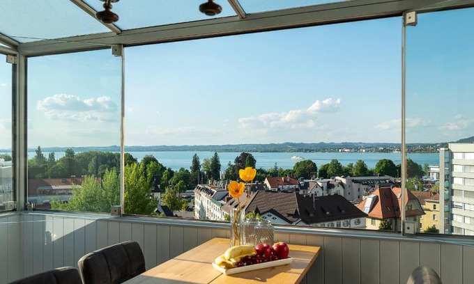 Bregenz Apartamento | Seeblick Bregenz - mit Parkgarage