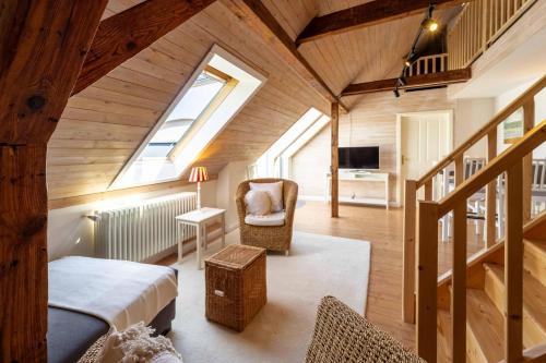 Schwerin Apartamento | Seeblick-Dachgeschoss in historischer Villa zentral 4 PAX