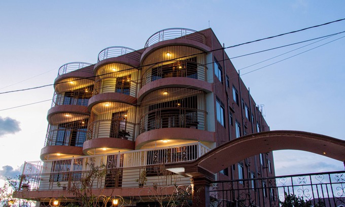 Entebbe Hotel | seed hotel