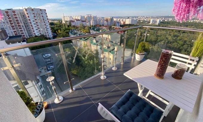 Chisinau Condominio | Sehr Schöne Wohnung in Chişinău. Top Aussicht + Modern