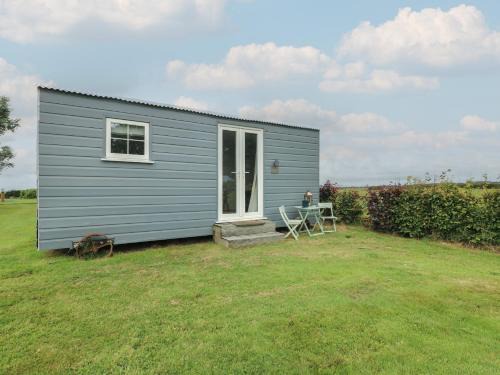 Ty Croes Casa | Seiriol Shepherds hut