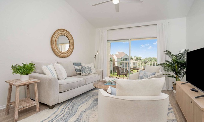 Ocean Side Village Condominio | Seize the Rays · Luxury Beachside Condo · Half Mile from Beach