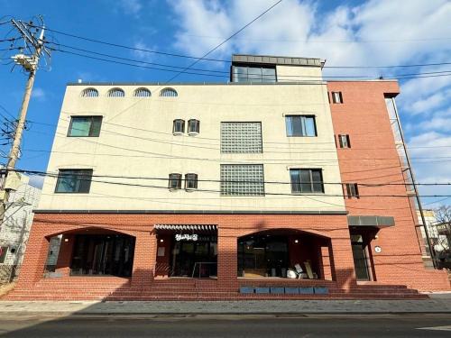 Jochiwon-eup Casa | Sejong Cheongjajang Complex Cultural Space