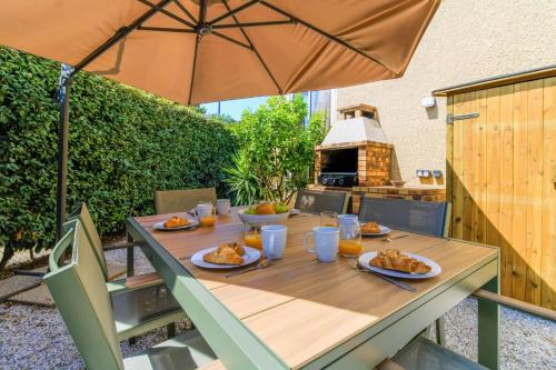 Bormes-Les-Mimosas Villa | SELECTsoHOME - Cocon avec jardin, plancha et piscine partagée - CASITA
