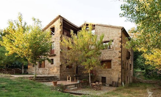 Plandogau Cabaña | Casa rural (alquiler íntegro) La Farga 1845 para 12 personas