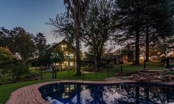Krugersdorp Apartamento | Self-catered Loft Apartment With Pool