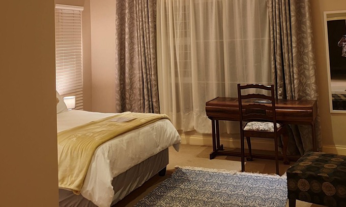 Albert Falls Casa | Self-catering accommodation on a private farm overlooking the Albert Falls Dam.