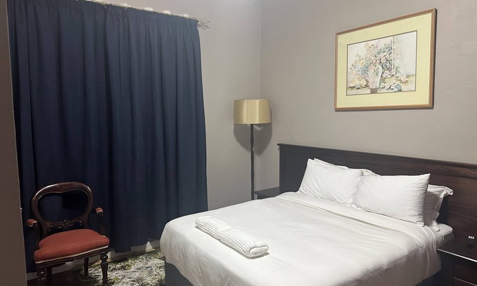 Trawal Casa | SELF CATERING ACCOMMODATION IN PAROW, A UNIQUE EXPERIENCE AT PRIME EXECUTIVE