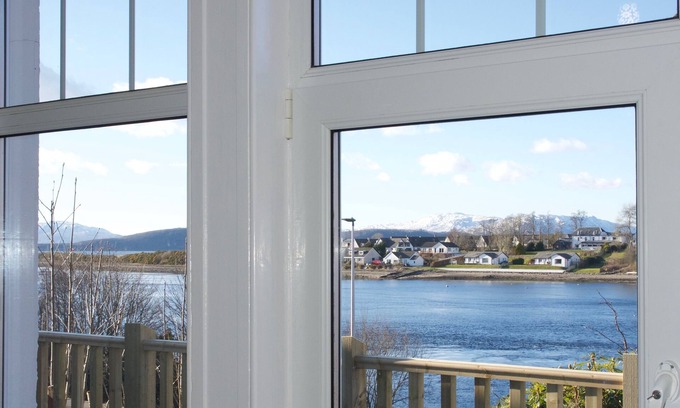 Connel Apartamento | Apartamento independiente con fantásticas vistas al mar.