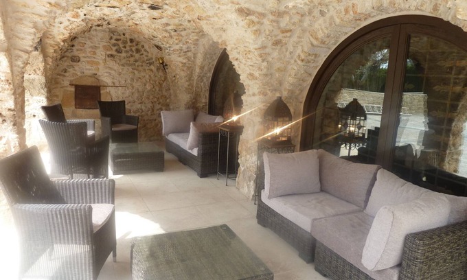 Fontcoberta Cabaña | Casa rural (alquiler íntegro) Ariqus Allotjaments d’us Turístic para 21 personas