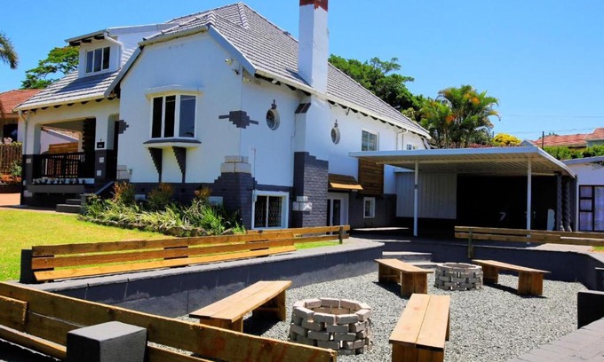 Durban North Apartamento | Self-Catering at Cozy Comfort
