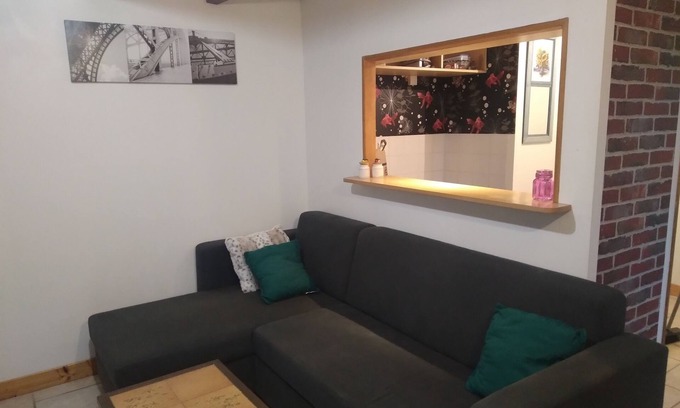 Lezay Casa | Self-catering cottage in the Mellois countryside