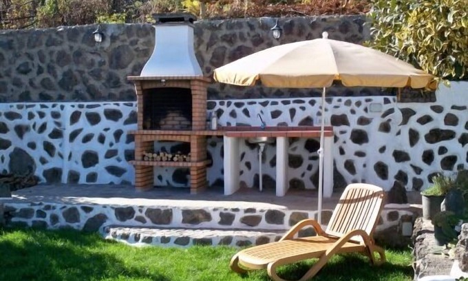 El Guincho Cabaña | Casa rural (alquiler íntegro) Furnia del Bebedero para 3 personas