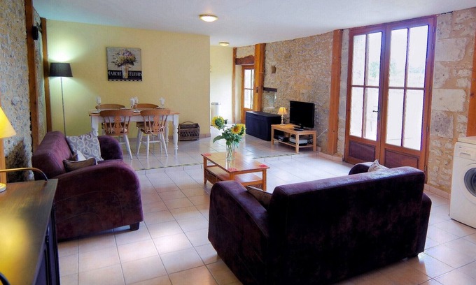 Roumagne Otro | Casas rurales de vacaciones con Wifi - Les Tournesols