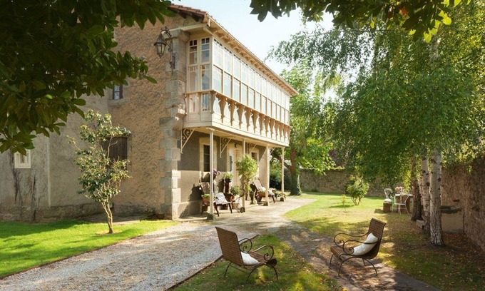 Silio Cabaña | La Casona de Don Elías (alquiler íntegro) para 8 personas