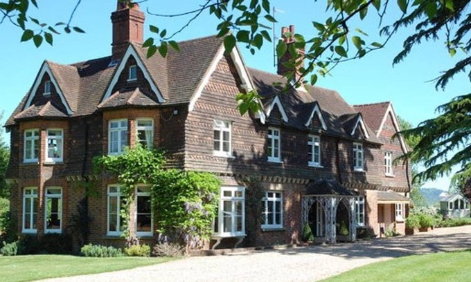 Dorking Apartamento | Self-contained flat in rural setting