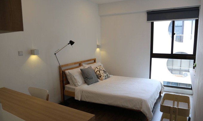 Bukit Timah Apartamento | Estudio independiente totalmente amueblado con servicio de limpieza.